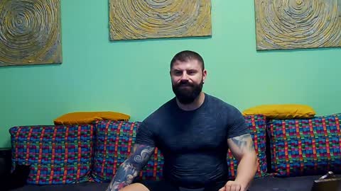 Xtream Leonard online show from 9, 1, 2025