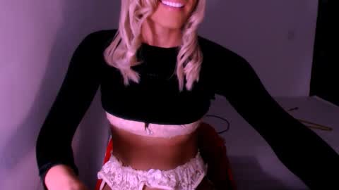 Snapshot of xxxanonymousloverxxx chatting on 20, 11, 2025 Chiara online show from 20, 11, 2025