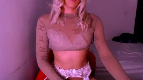 Snapshot of xxxanonymousloverxxx chatting on 20, 12, 2025 Chiara online show from 20, 12, 2025