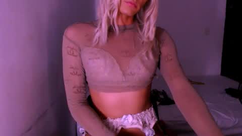 Snapshot of xxxanonymousloverxxx chatting on 10, 1, 2026 Chiara online show from 10, 1, 2026