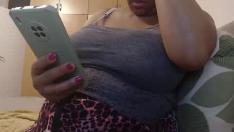 Snapshot of xxxbustybabe27x chatting on 3, 2, 2025 Ayanda online show from 3, 2, 2025