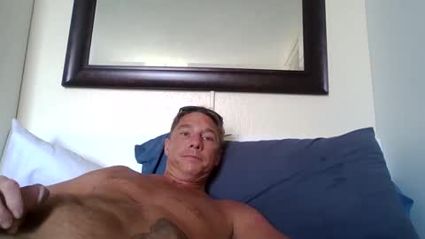 Snapshot of xxxelentdick chatting on 17, 2, 2025 deeeeznutz online show from 17, 2, 2025