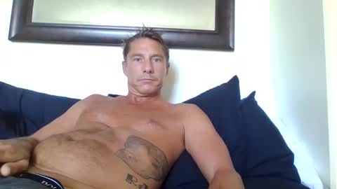 Snapshot of xxxelentdick chatting on 9, 3, 2025 deeeeznutz online show from 9, 3, 2025