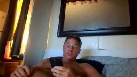 Snapshot of xxxelentdick chatting on 4, 11, 2025 deeeeznutz online show from 4, 11, 2025