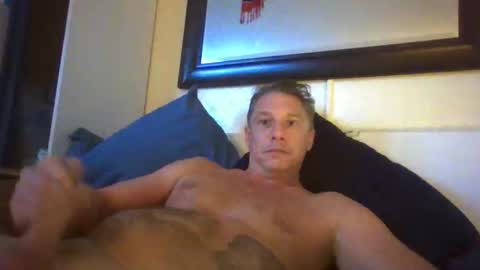 Snapshot of xxxelentdick chatting on 15, 3, 2026 deeeeznutz online show from 15, 3, 2026