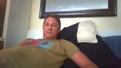 Snapshot of xxxelentdick chatting on 11, 4, 2026 deeeeznutz online show from 11, 4, 2026