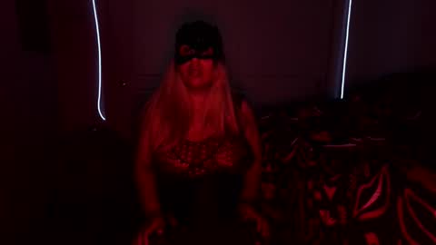 Snapshot of xxxenmascaradosxxx chatting on 19, 3, 2026 Parejahot69 online show from 19, 3, 2026