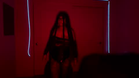 Snapshot of xxxenmascaradosxxx chatting on 18, 4, 2026 Parejahot69 online show from 18, 4, 2026