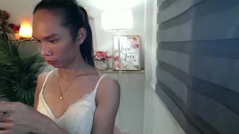 Your Princess Yums online show from 12, 11, 2025
