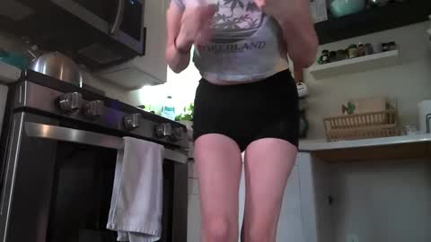 Lola online show from 10, 10, 2025