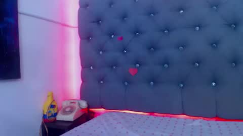 Snapshot of xxxmiasexyyhotttxxx chatting on 26, 2, 2025 MIA HOT online show from 26, 2, 2025