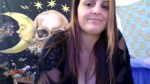 Snapshot of xxxmistymoansxxx chatting on 11, 10, 2025 Misti online show from 11, 10, 2025