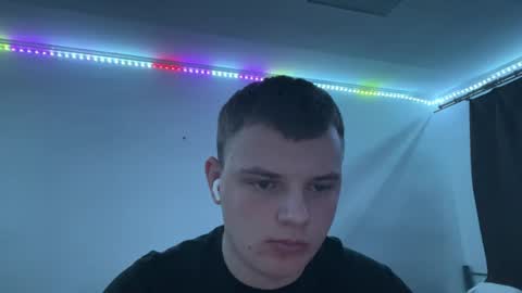 Snapshot of xxxten_ chatting on 19, 4, 2026 Leo online show from 19, 4, 2026