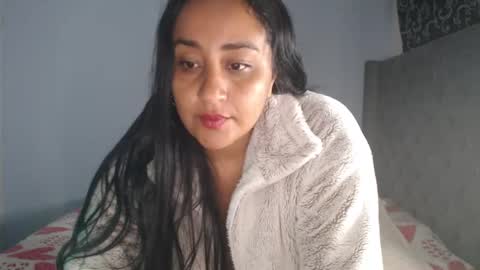 Lunhaa   online show from 13, 9, 2025