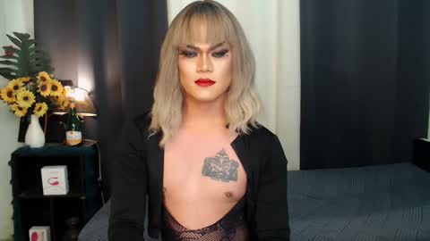 QueenMarina online show from 13, 12, 2024