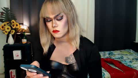 QueenMarina online show from 20, 1, 2025