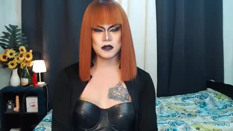 QueenMarina online show from 24, 10, 2025