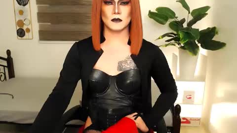 Snapshot of xyournightmarequeenx chatting on 22, 3, 2026 QueenMarina online show from 22, 3, 2026