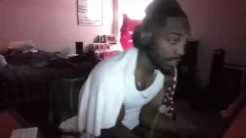 Snapshot of y_sticky chatting on 7, 3, 2025 y_sticky online show from 7, 3, 2025