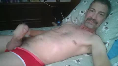 Snapshot of yacht3oy chatting on 4, 12, 2025 yacht3oy online show from 4, 12, 2025