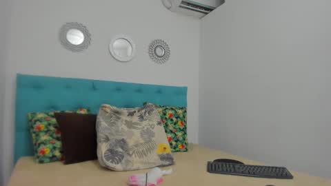 Snapshot of yaiza_sexylovee chatting on 15, 3, 2026 yaiza_sexylovee online show from 15, 3, 2026