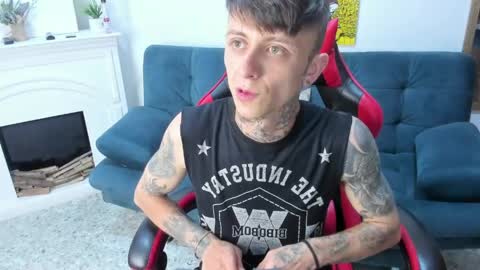 Snapshot of yake_elizabeth chatting on 28, 4, 2026 yake elizabeth online show from 28, 4, 2026