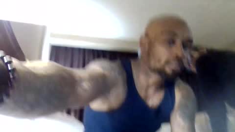 Snapshot of yallfavoritecouple chatting on 6, 3, 2026 YallFav0rit3couple online show from 6, 3, 2026