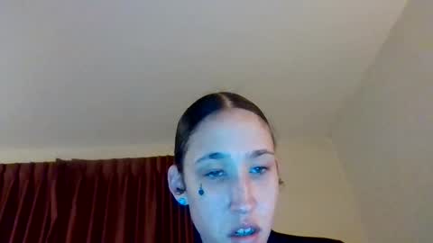 Snapshot of yallfavoritecouple chatting on 2, 4, 2026 YallFav0rit3couple online show from 2, 4, 2026