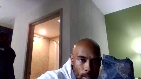 Snapshot of yallfavoritecouple chatting on 3, 5, 2026 YallFav0rit3couple online show from 3, 5, 2026