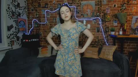 Snapshot of yami_yami_yami chatting on 11, 12, 2024 Mia and Andry online show from 11, 12, 2024