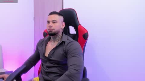 Snapshot of yampier01 chatting on 4, 4, 2026 yampier- cristian online show from 4, 4, 2026