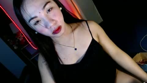 Snapshot of yan2xcumsalotxx chatting on 12, 1, 2025 REYAN online show from 12, 1, 2025