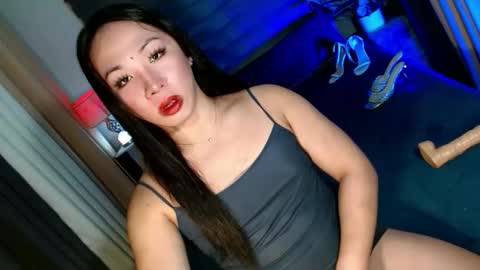 Snapshot of yan2xcumsalotxx chatting on 22, 9, 2025 REYAN online show from 22, 9, 2025