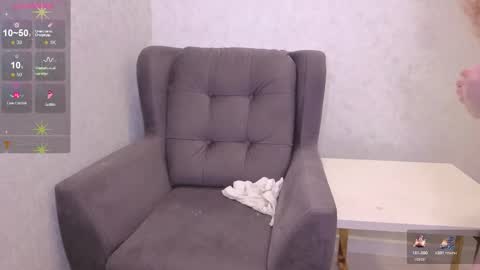 Yana  online show from 2, 12, 2025