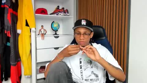 Snapshot of yandi_hot chatting on 18, 2, 2026 yandi_hot online show from 18, 2, 2026