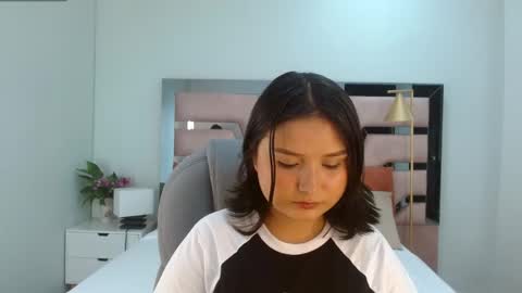 Snapshot of yaned_ chatting on 24, 4, 2026 yaned_ online show from 24, 4, 2026