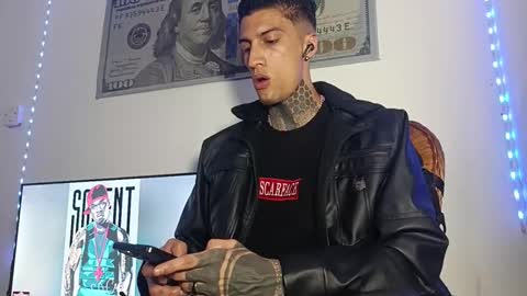 Snapshot of yanfranko420 chatting on 10, 4, 2026 Yan online show from 10, 4, 2026