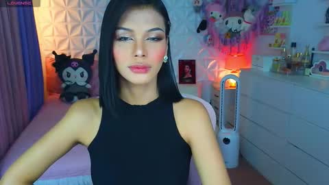 Snapshot of yang_audreylone chatting on 30, 9, 2025 YANG AUDREY LONE online show from 30, 9, 2025