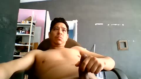 Snapshot of yankoloco92 chatting on 7, 7, 2026 yankoloco92 online show from 7, 7, 2026