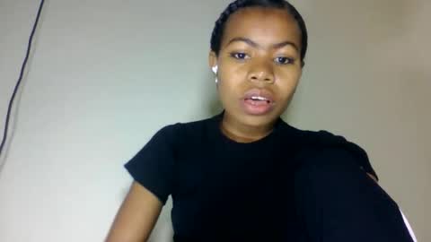 Snapshot of yannick_01 chatting on 10, 6, 2026 yannick_01 online show from 10, 6, 2026
