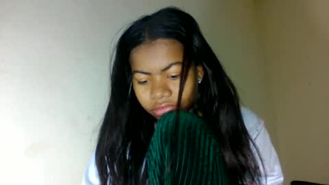 Snapshot of yannick_01 chatting on 22, 6, 2026 yannick_01 online show from 22, 6, 2026