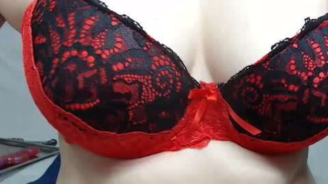 Yao Mei online show from 31, 10, 2025