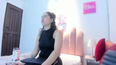 Snapshot of yara10_ chatting on 29, 4, 2026 yara10_ online show from 29, 4, 2026