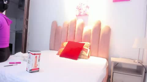 Snapshot of yara10_ chatting on 30, 4, 2026 yara10_ online show from 30, 4, 2026