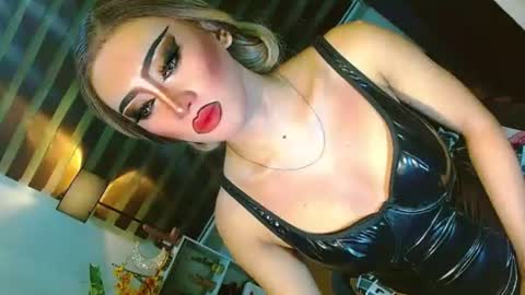 Snapshot of yasii19 chatting on 15, 6, 2026 miss yasii online show from 15, 6, 2026