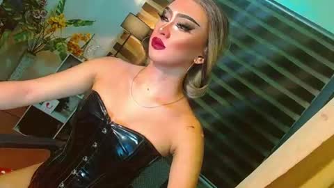 Snapshot of yasii19 chatting on 4, 7, 2026 miss yasii online show from 4, 7, 2026