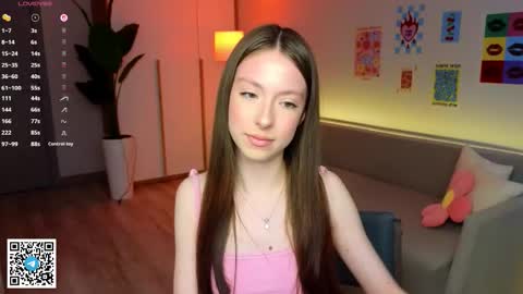 Snapshot of yasmin_kass chatting on 18, 3, 2026 Yasmin online show from 18, 3, 2026