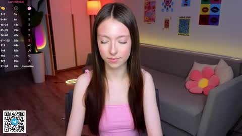 Snapshot of yasmin_kass chatting on 27, 3, 2026 Yasmin online show from 27, 3, 2026