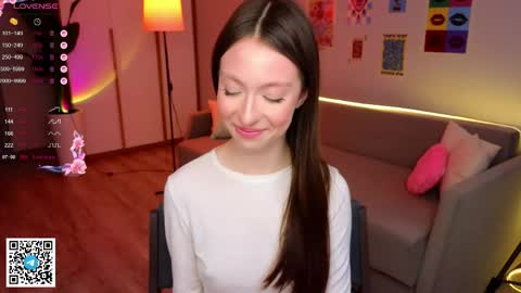 Snapshot of yasmin_kass chatting on 22, 4, 2026 Yasmin online show from 22, 4, 2026