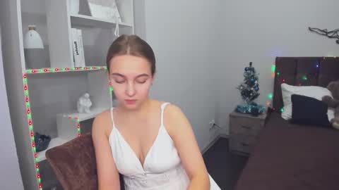 Snapshot of yasminasage chatting on 11, 12, 2024 Yasmina online show from 11, 12, 2024